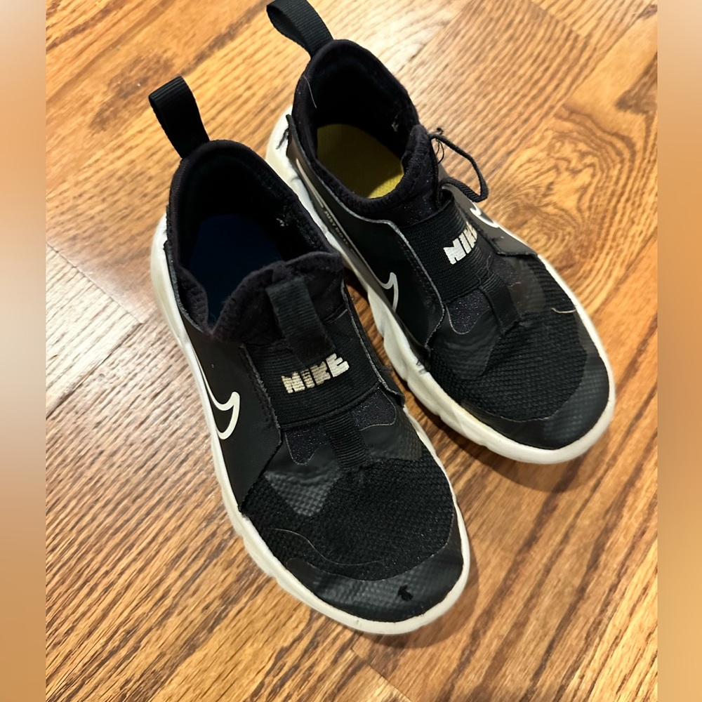 Nike Boys Flex Runner 2 - Size 12C